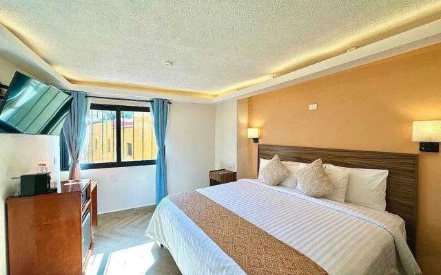 Suites Del Jardin Principal