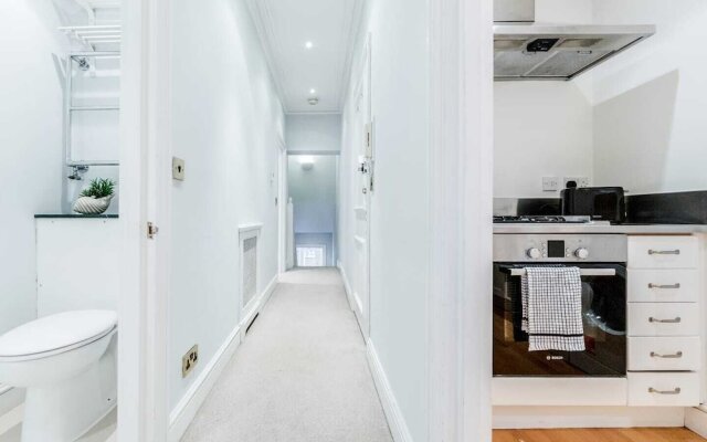 Amazing 2 bed 2 bath Kensington