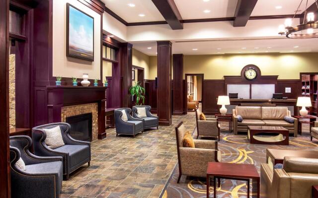 Sheraton Baltimore Washington Airport Hotel - BWI