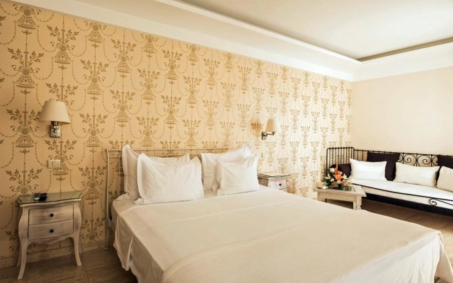 Hotel Azimut