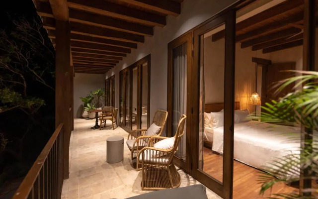 Makani Luxury Wanderlust