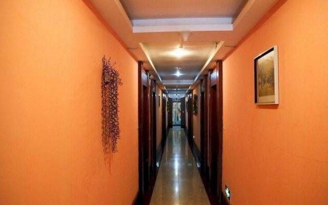 China Century Comm Meree Hotel