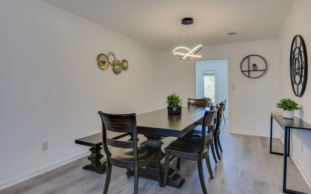 Beautiful 3BR Townhouse