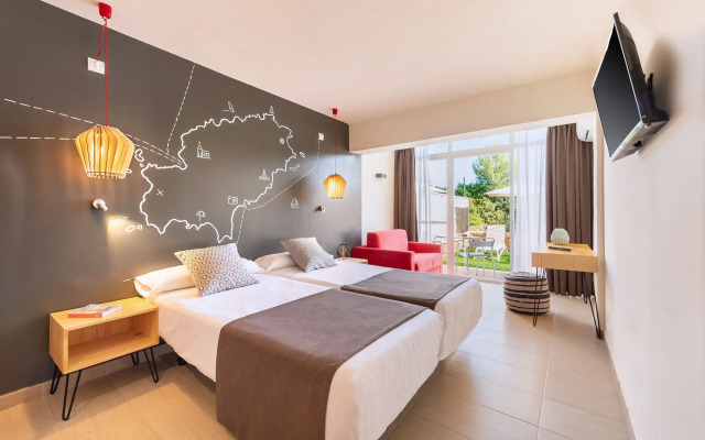 Hotel Vibra Cala Tarida