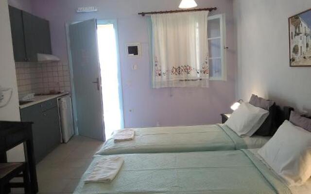 Daira Apartments
