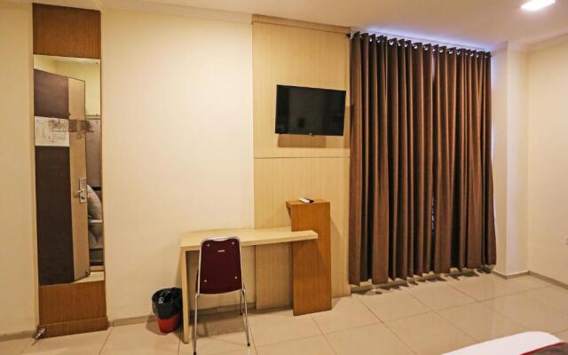 Sans Hotel Fiducia Serpong