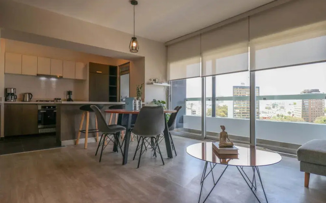 w Comfy 2BR w Park View in Miraflores