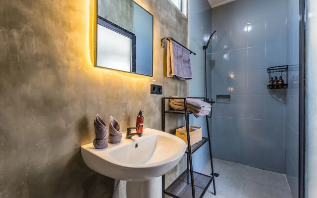 Modern Industrial VIP studio-Umalas