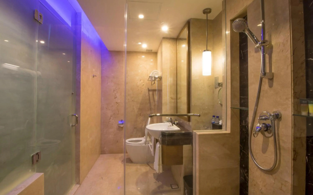 Four Points by Sheraton Manado