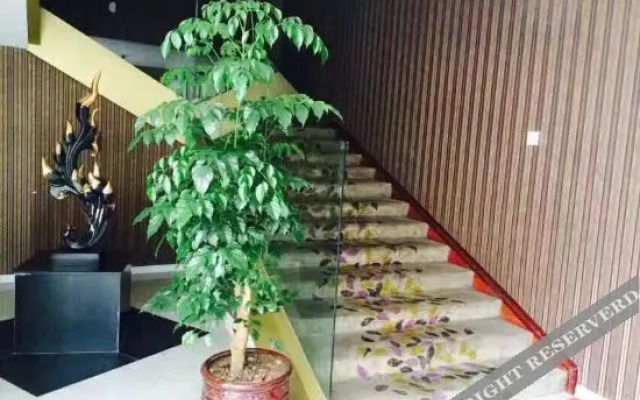 Tulip Hotel