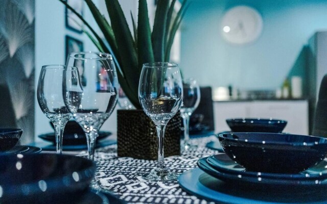 Impeccable 2-bed Apartment in Liverpool