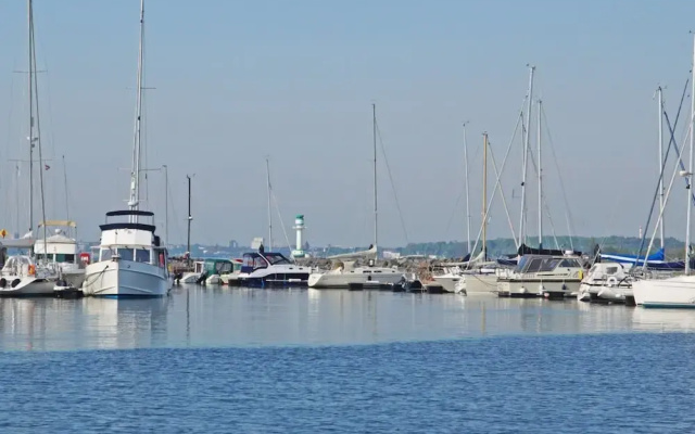 Hausboot in Laboe an der Kieler Foerde