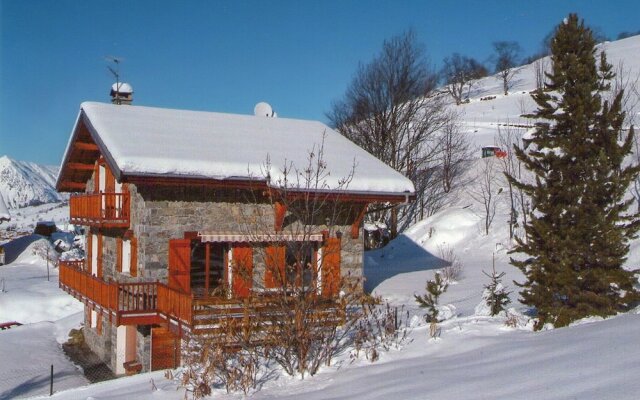 Chalet With 6 Bedrooms in Saint-martin-de-belleville, With Wonderful M
