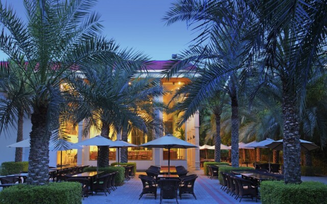 Al Nahda Resort & Spa