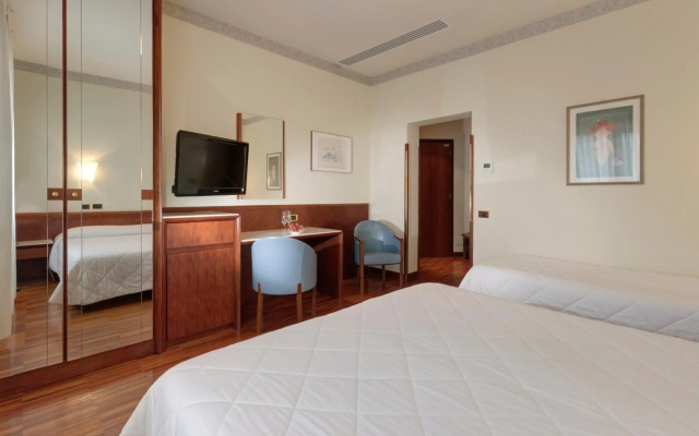 Palace Hotel