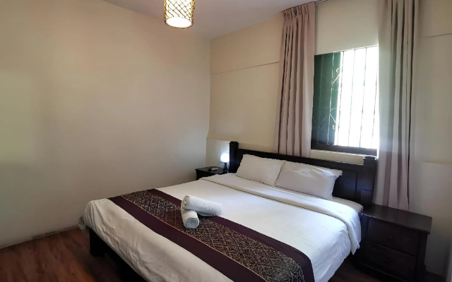 8 Boutique By The Sea