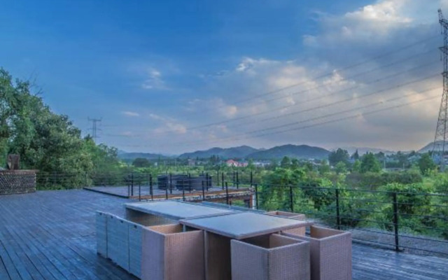 Mount Mogan Wild Extravagance (Boutique Homestay)