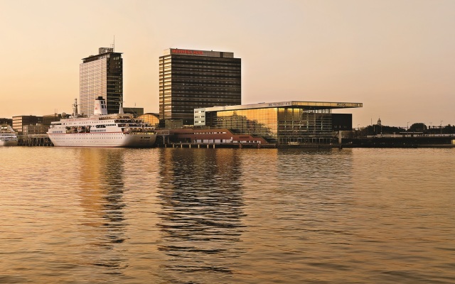 Mövenpick Hotel Amsterdam City Centre