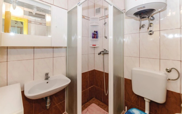 Beautiful Apartment in Privlaka With 2 Bedrooms and Wifi