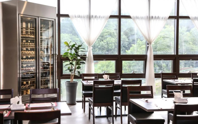 Pyeongchang Ramada Hotel & Suite
