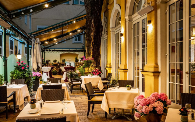 Hotel Stefanie