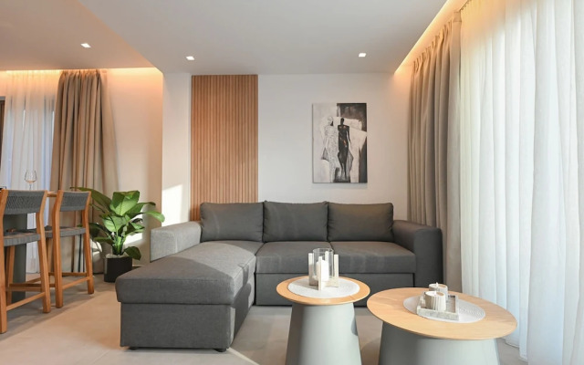 MGK Complex Suite With Private Pool Ligaria Made