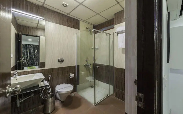 9 Marks Inn - St. Marks Road