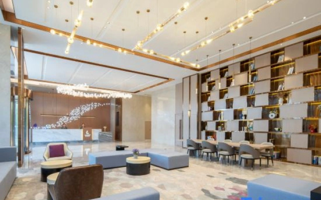 Lavande Hotel (Cangzhou Jiuhe East Road Development Zone Management Committee)