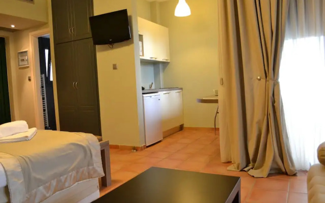Ellopia Point Hotel