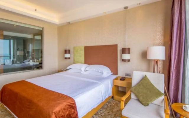 Days Hotel & Suites Yangjiang