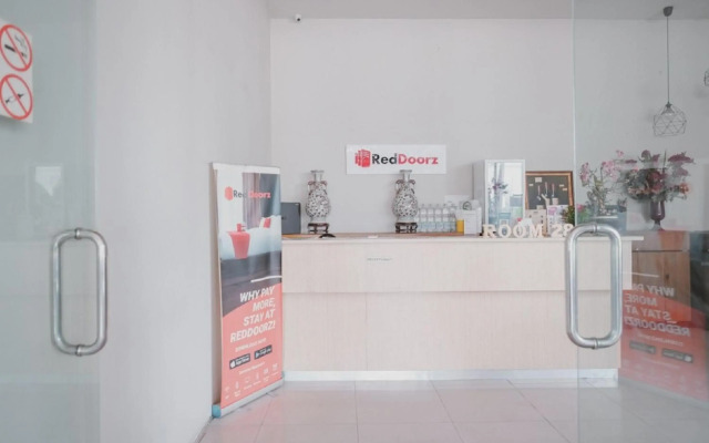 RedDoorz Plus @ Kapuk Business Park
