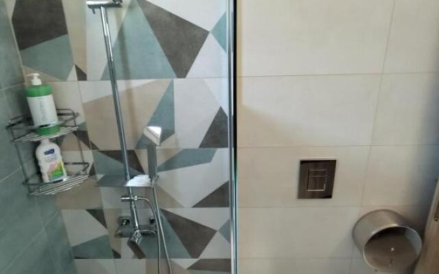 Wood & White apartment in historic center with 2 bedrooms