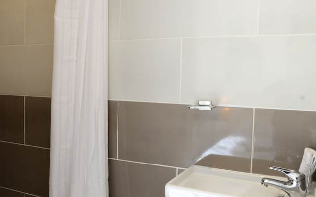 Olivier Bar Restaurant Et Chambre Dhotes