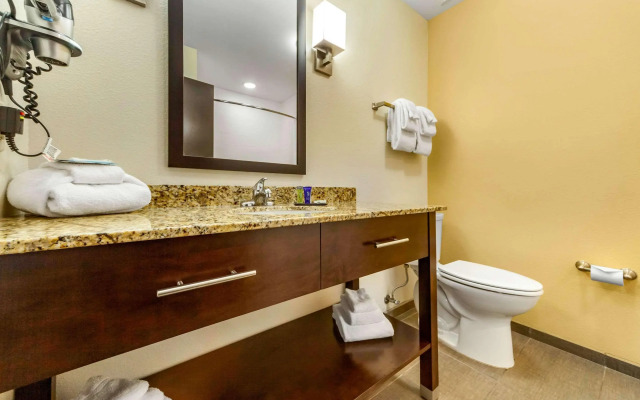 Sleep Inn & Suites Lincoln University Area