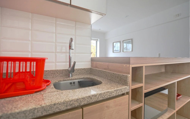 Quiet Romantic Apartment In The Heart Of Barranco