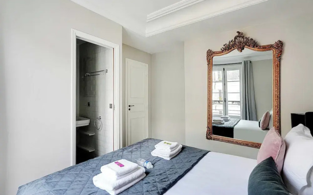 Authentic Apartment - 1br/4p - Near the Louvre