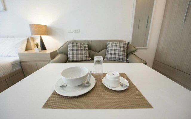 Plern Pailin Service Apartment