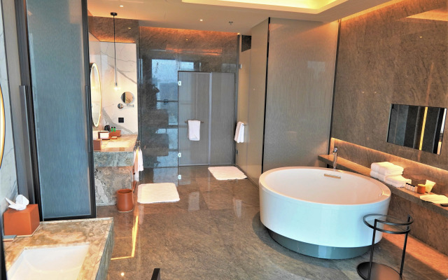 Fuqing Jinhui Sheraton Hotel