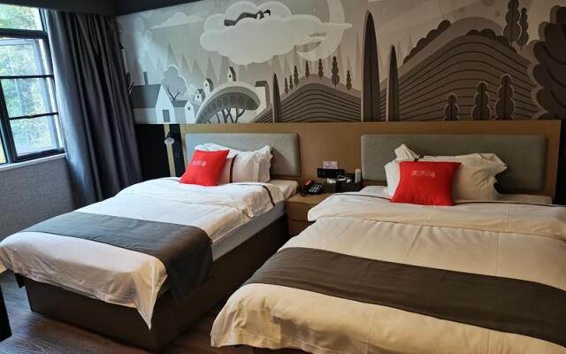 Thank Inn Yunnan Lincang Linxiang District Quanzhang Street