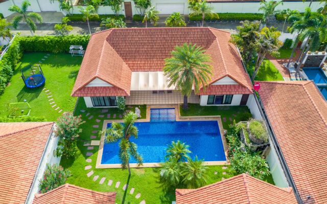 DaVinci Pool Villa Pattaya