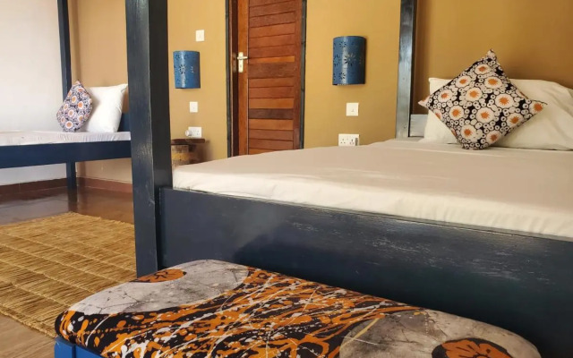 Promised Land Lodge