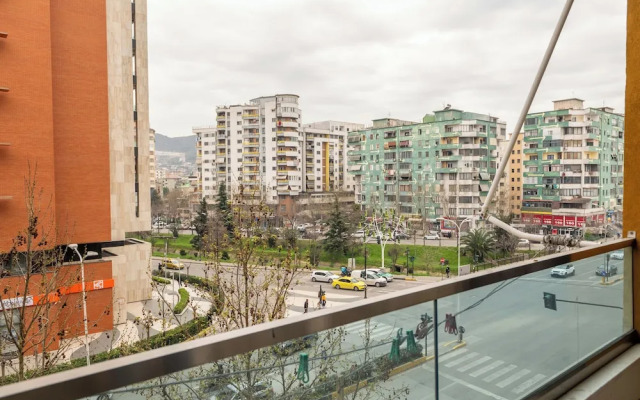 Tirent Apartment-Spacious 2-Bedroom Stay in Delijorgji Tirana
