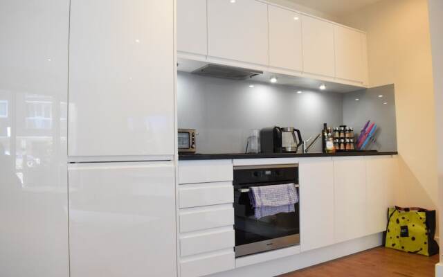 1 Bedroom Flat In Belsize Park