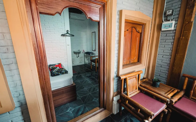 Tempo Doeloe Homestay