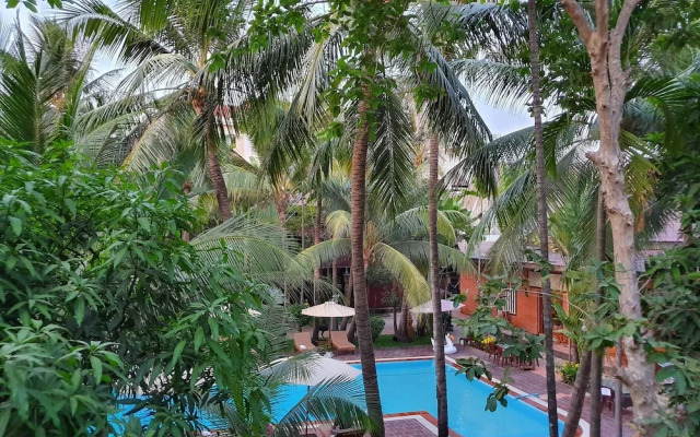 Sam Moon's Hotel Angkor Wooden House