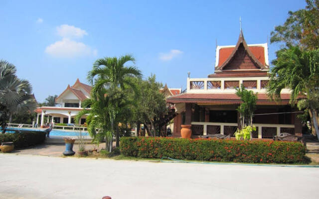 Chevasai Resort