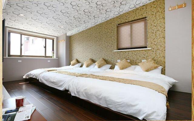G9 Bed and Breakfast