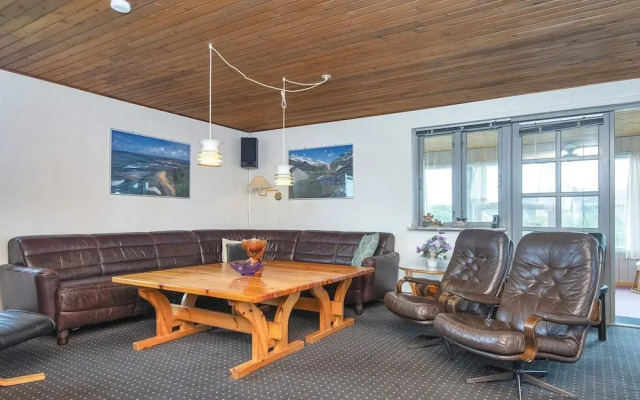 10 Person Holiday Home in Harboore