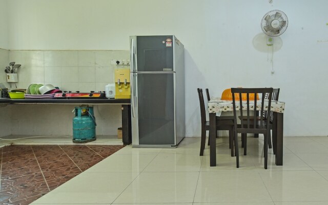 OYO HOME 90646 Casaria Paka Homestay