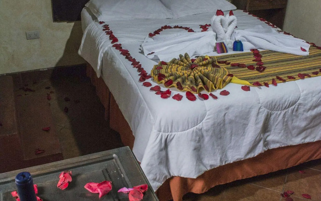 Uxlabil Antigua Hotel y Galería